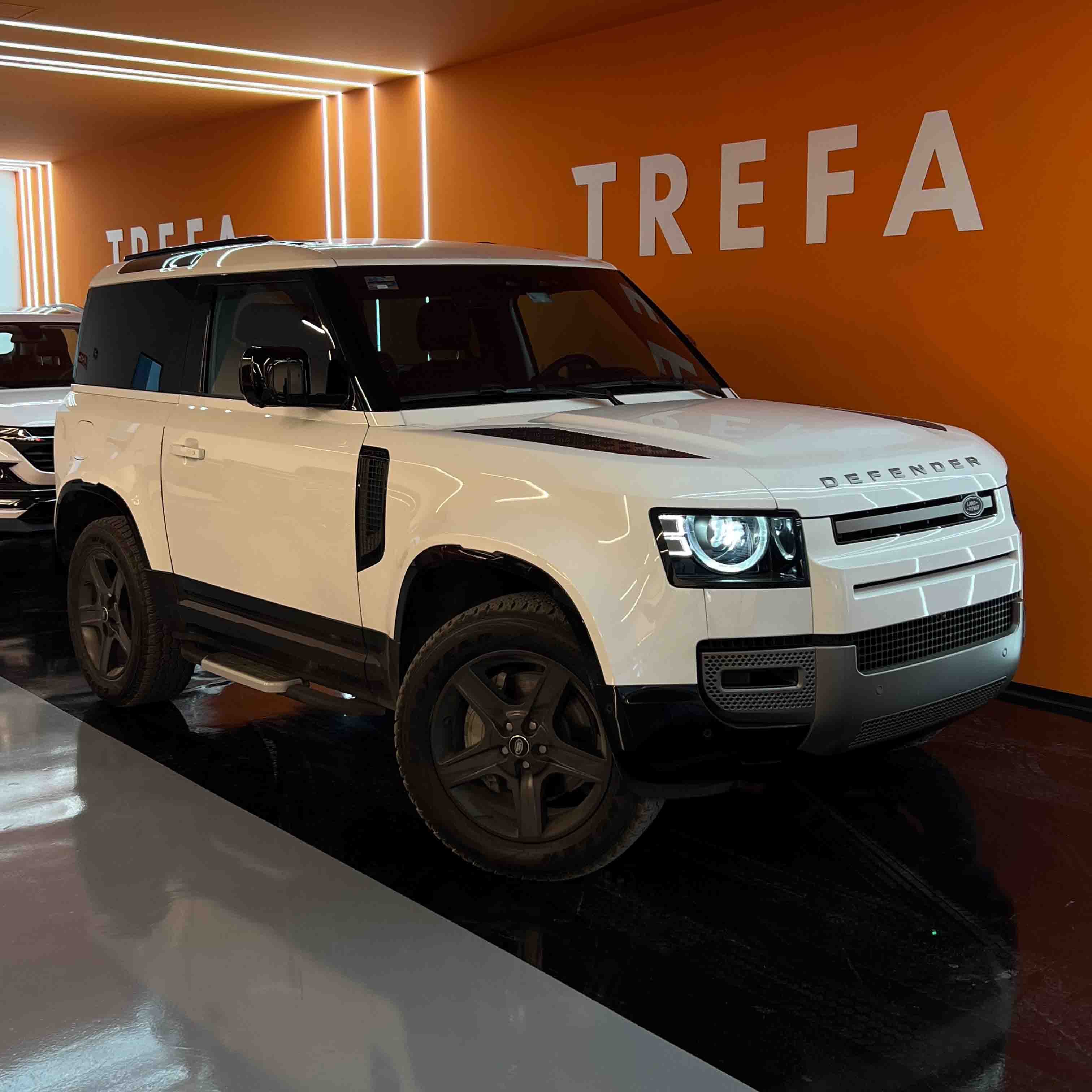 Land Rover Defender X-90 2024