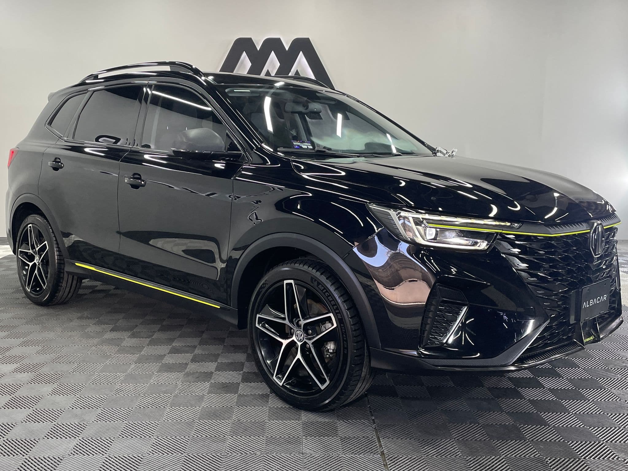 RX5 1.5 Elegance At 2024