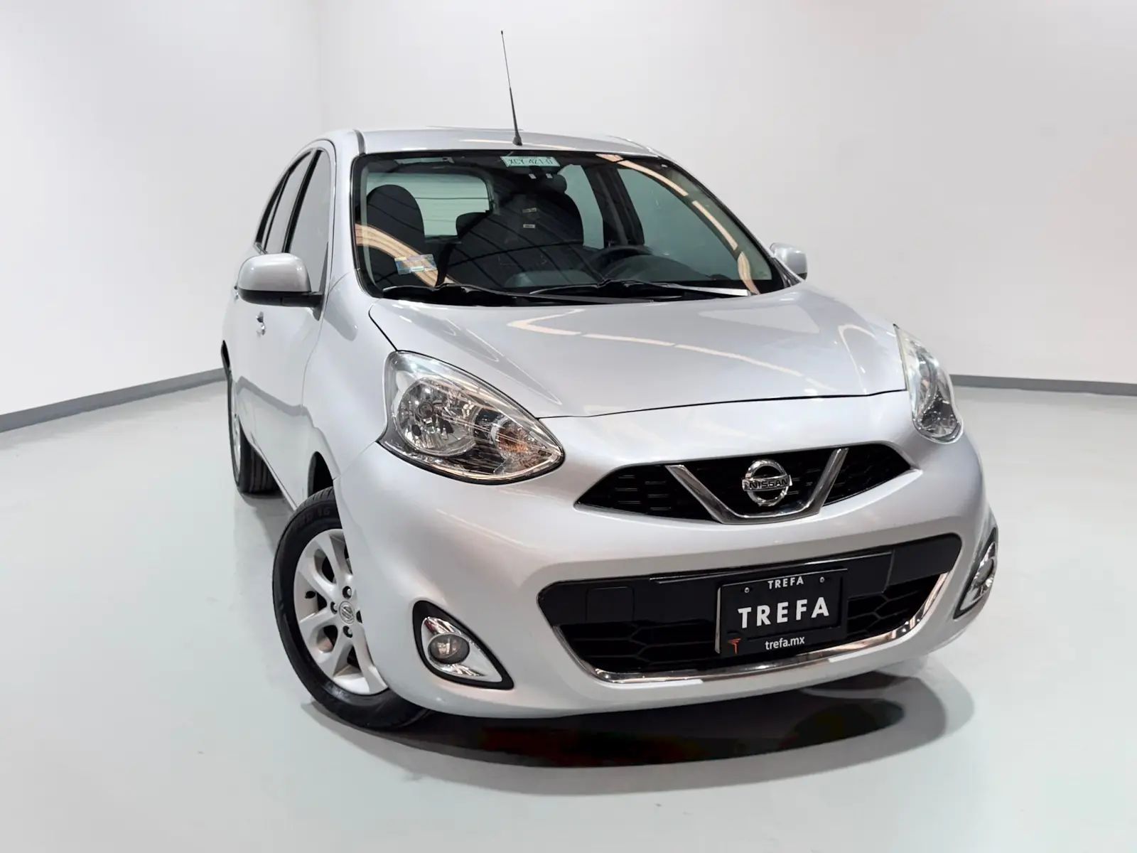 Nissan March HB Advance TM5 2020